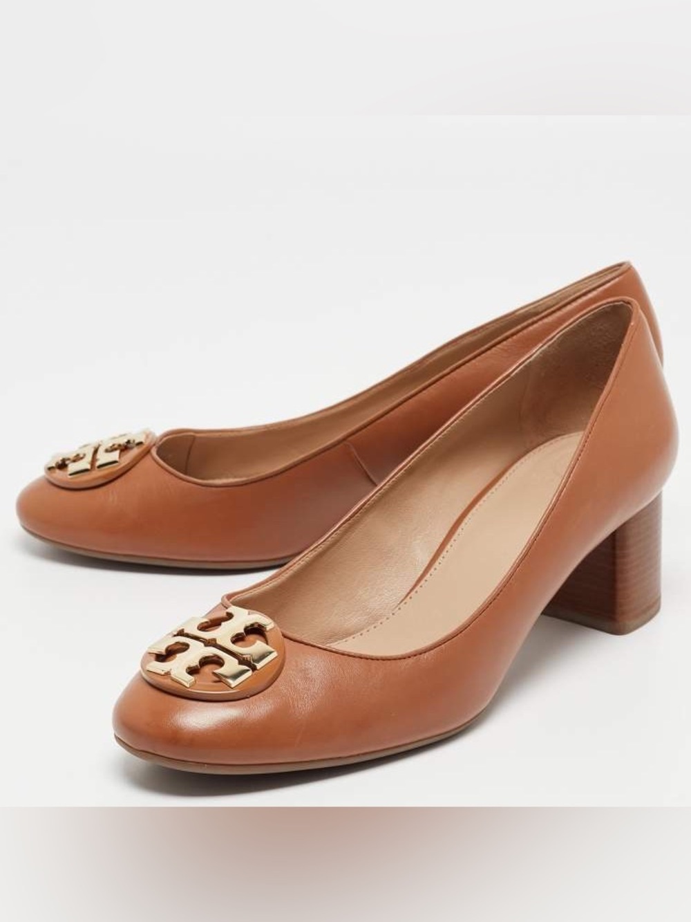 Tory Burch Janey 50mm Royal Cognac Tan Leather Block Heel Pumps Gold Logo 7.5